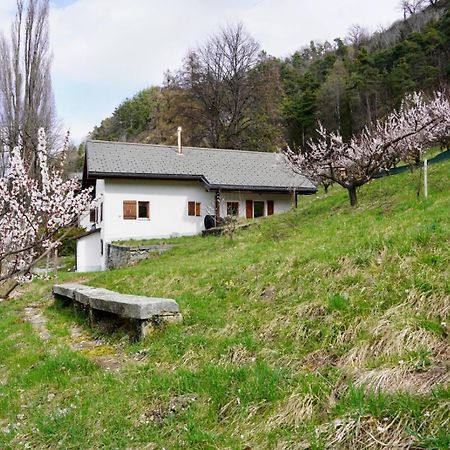 Maisonnette De Campagne Sion Esterno foto